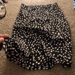 Black and white Rachel Zoe midi skirt size 2